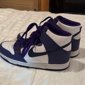 Nike hyper purple dunks